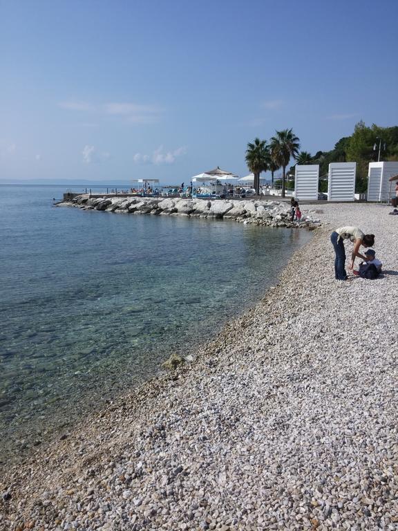 Cozy Beach Apartment スプリト 部屋 写真