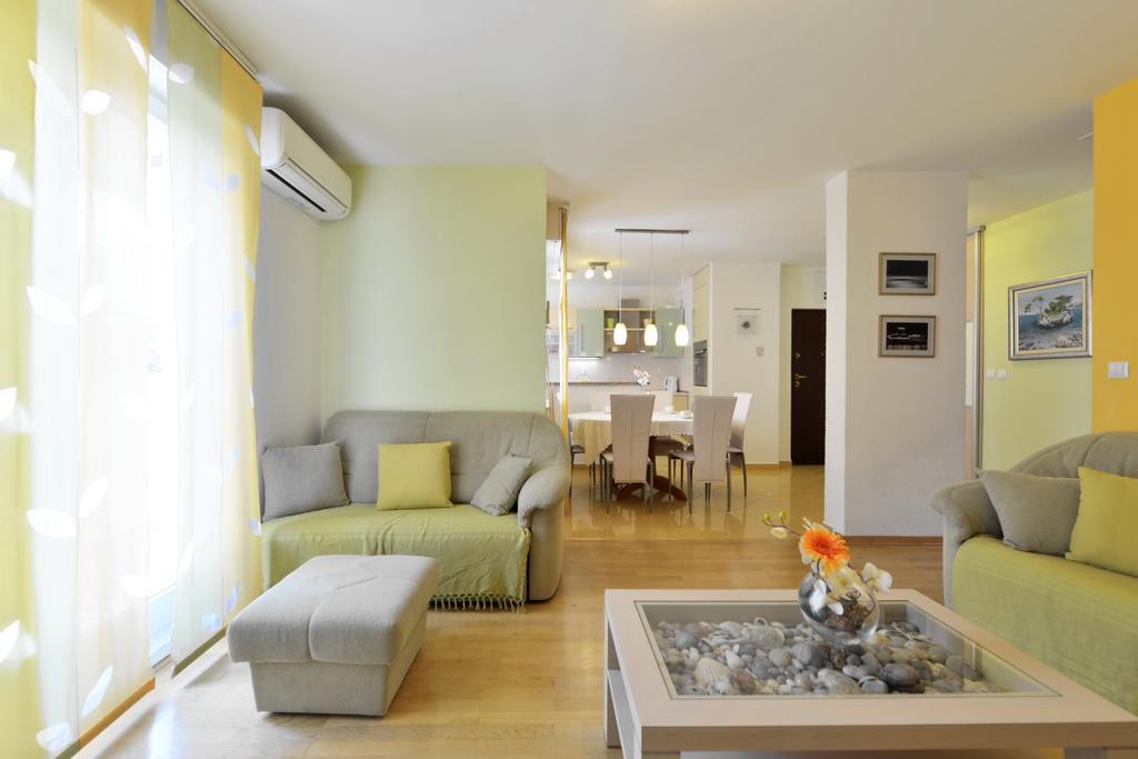 Cozy Beach Apartment スプリト エクステリア 写真